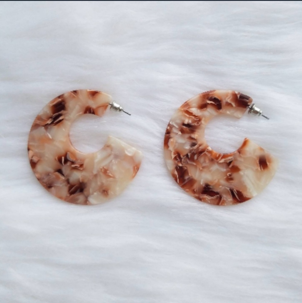 Unique rose tortoise shell earrings